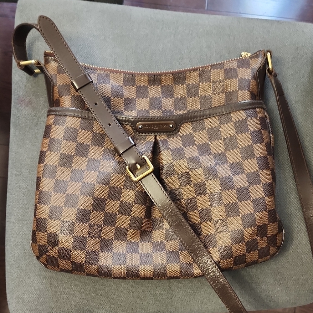 Louis Vuitton Bloomsbury Pm Crossbody Bag